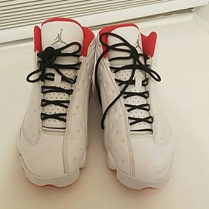 Air Jordan retro 12's size 7 boys